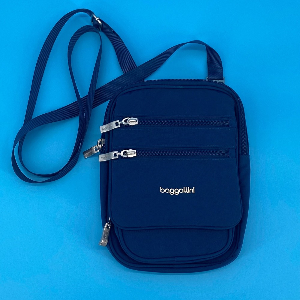 Baggallini Journey Navy Blue Nylon Crossbody Travel Bag RFID Protected NWOT